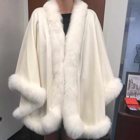 Sofia Cashmere White Cape with Genuine Fur Trim